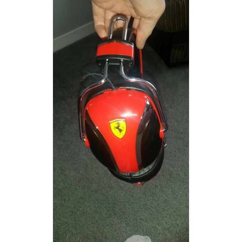Ferarri p200 headphones