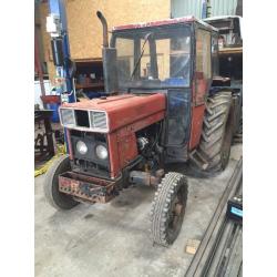 Case International 485 tractor