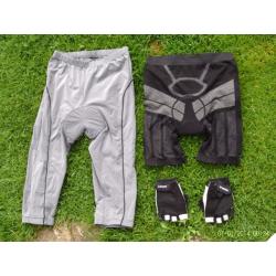 2 pairs of padded cycle shorts and gloves, small/medium unisex