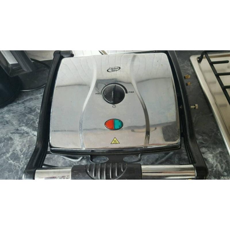 Pannini maker