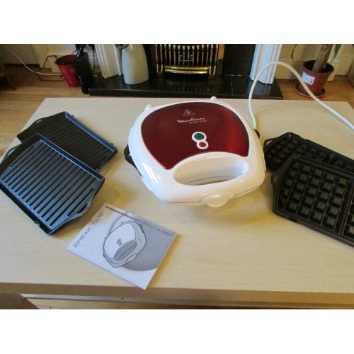 Moulinex 3-in-1 Panini, Sandwich & Waffle Maker, VGC.