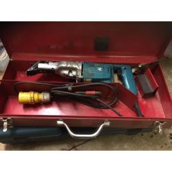 2 makita reciprocating saws