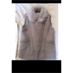 Girls river island gillet age 9