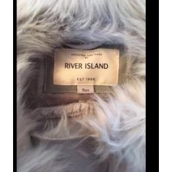 Girls river island gillet age 9
