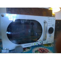 Daewood compact small microwave great condition