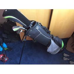 Boys golf clubs with bag junior young guns