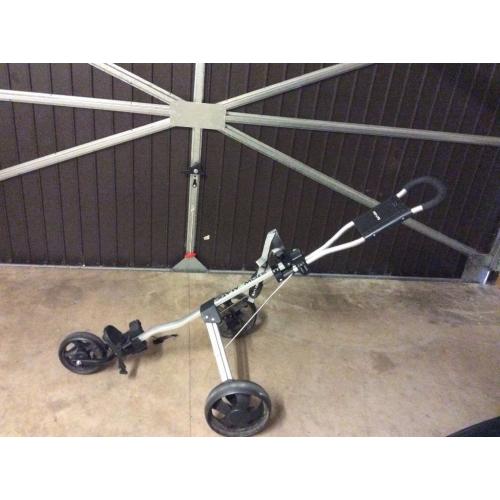 Second hand golf trolley