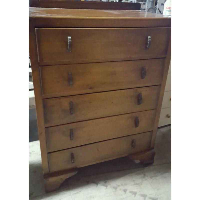 Vintage oak chest of drawers