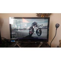 Samsung Led all in one 23 inch touchscreen pc. Core i3 4 gb ram16 gb max ram 1tb Hdd.Built in webcam