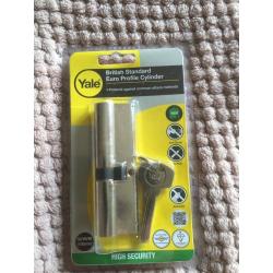 Cylinder locks