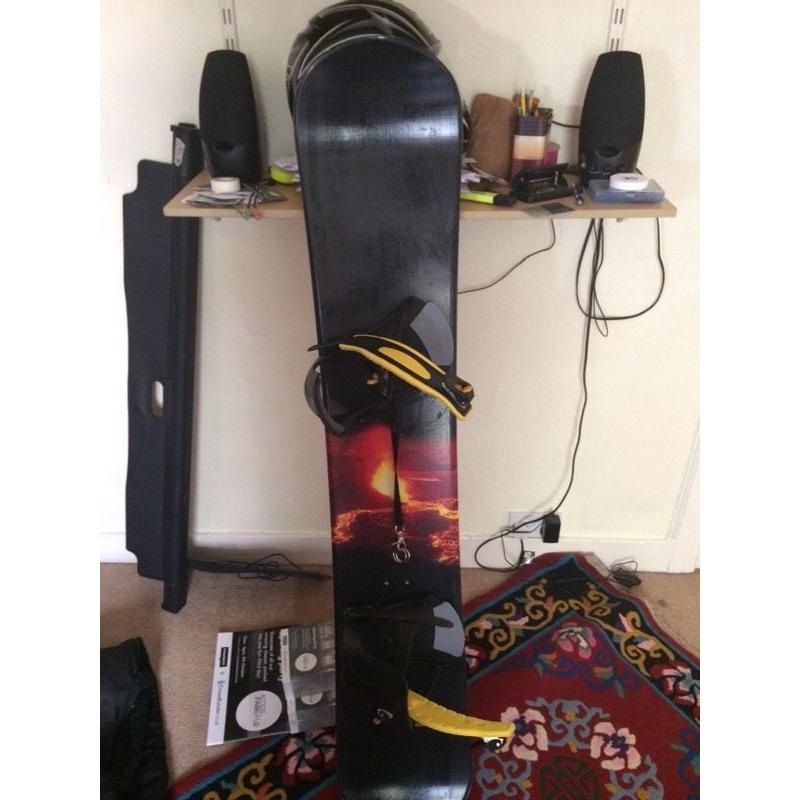 152cm snowboard binding and shoes