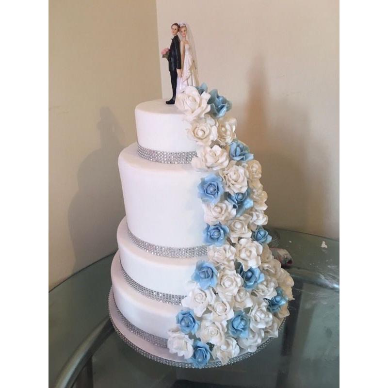 Birthday cakes and cakes for any occasion