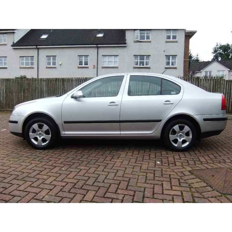 2006 SKODA OCTAVIA 1.6 AMBIENTE FSI 5DR HATCHBACK - 8 STAMPS/ JUST SERVICED / TIMING CHAIN ENGINE