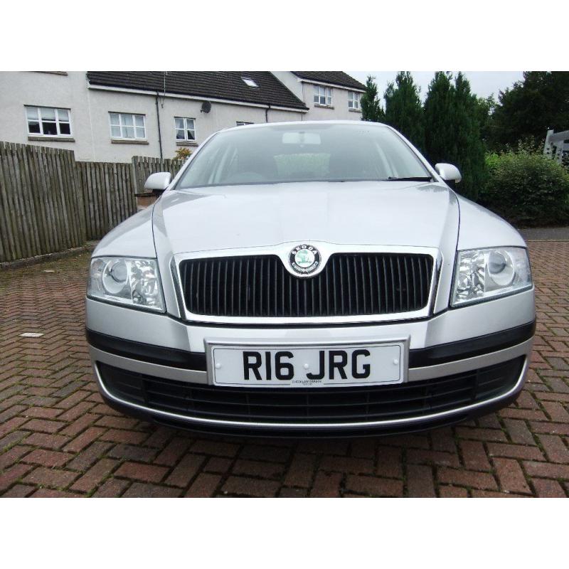 2006 SKODA OCTAVIA 1.6 AMBIENTE FSI 5DR HATCHBACK - 8 STAMPS/ JUST SERVICED / TIMING CHAIN ENGINE