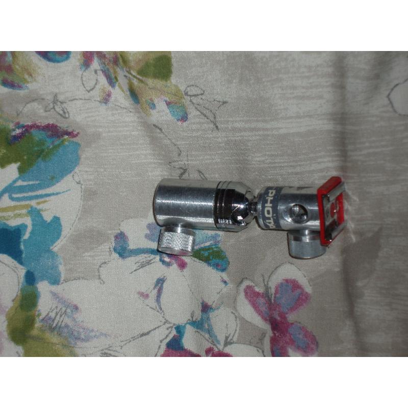tripod red head fitting