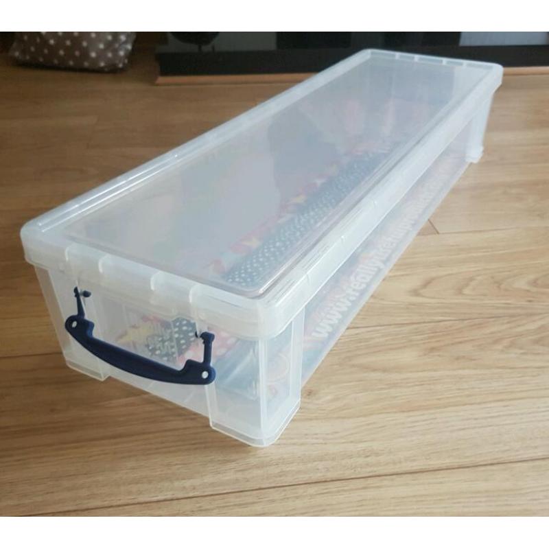 Wrapping paper storage box