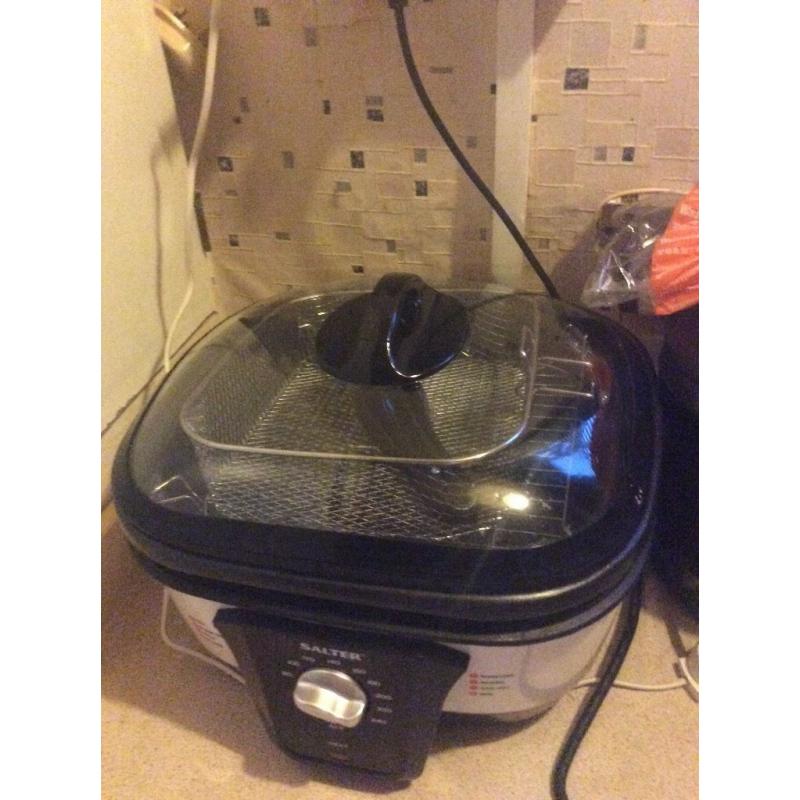 Multi cooker