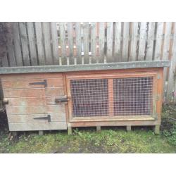 Large rabbit hutch