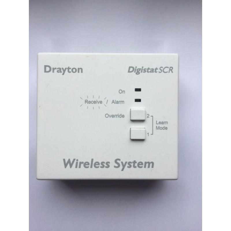 DRAYTON DIGISTAT + 2RF ROOM WIRELESS BATTERY THERMOSTAT AND MAINS DIGISTAT SCR