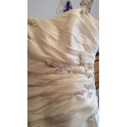 D'zage wedding dress size 16