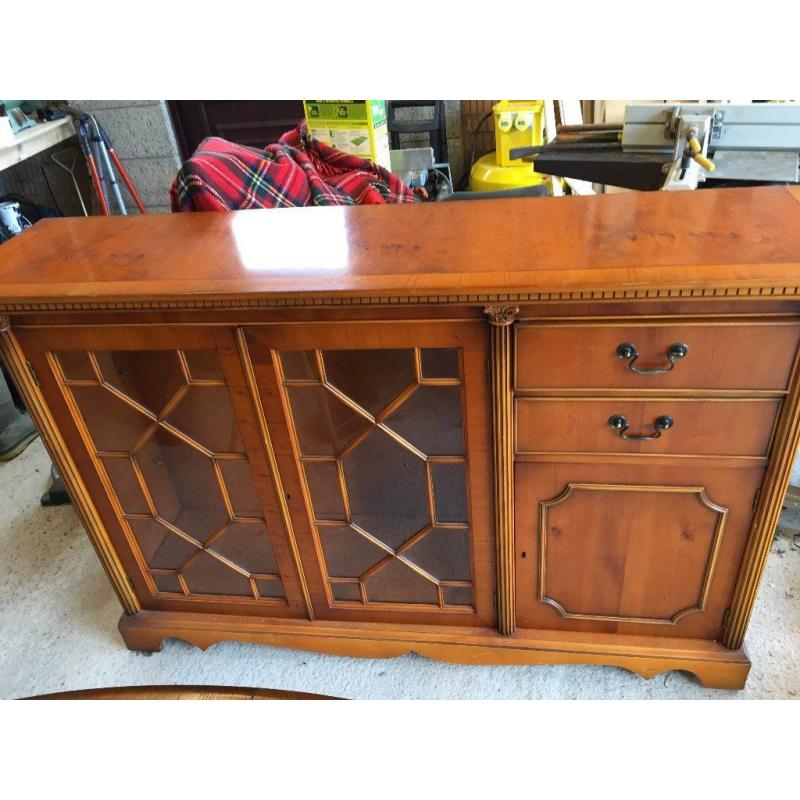 dresser