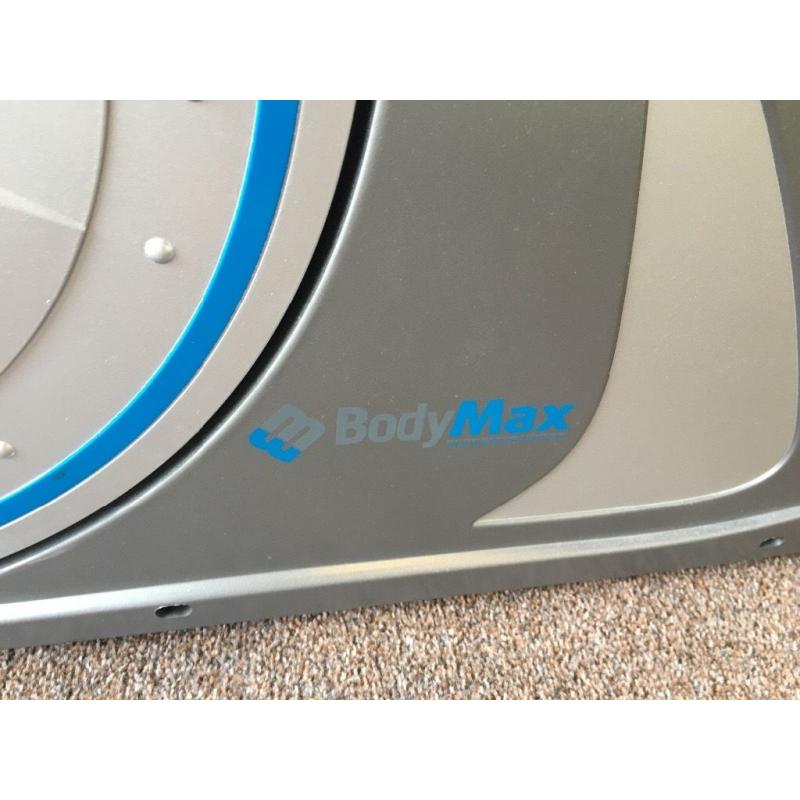 Body Max Cross Trainer