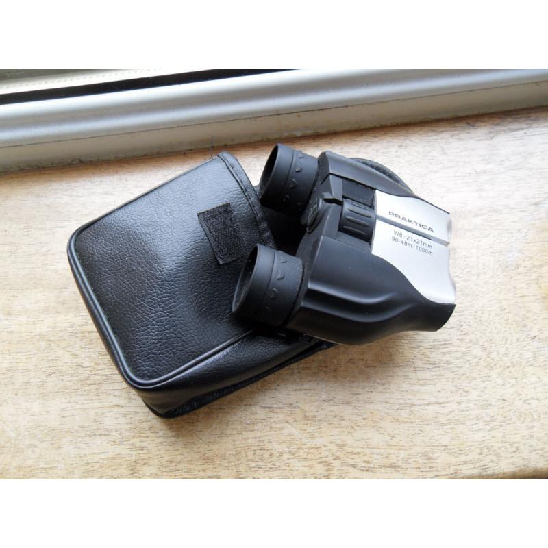 Compact Praktica 8-21 Zoom Binoculars