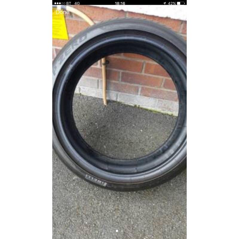 Pirelli 255/35/19 tyre