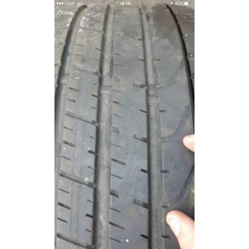 Pirelli 255/35/19 tyre