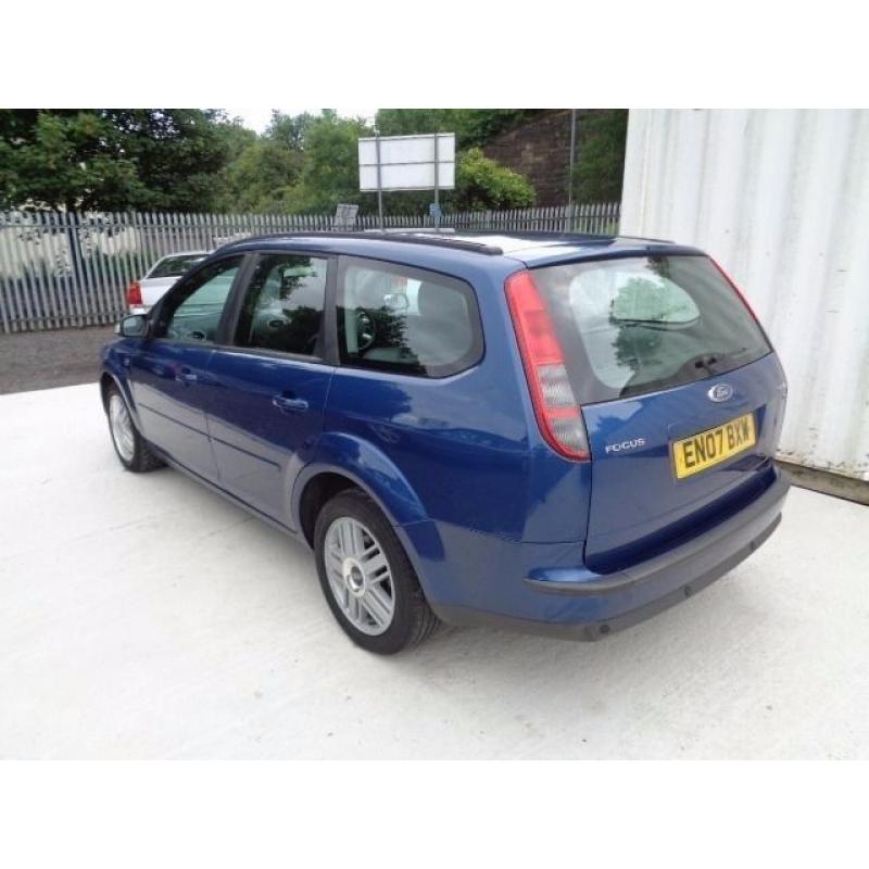 FORD FOCUS 1.8 GHIA 2007 PETROL 93,000 MILES 5 DOOR ESTATE BLUE MOT: 09/07/17 EXCELLENT CONDITION