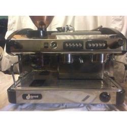 COMMERCIAL COFFEE MACHINE
