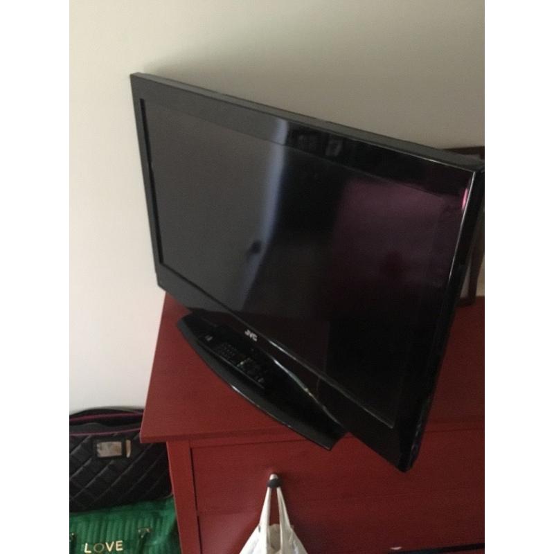 30" JVC black TV