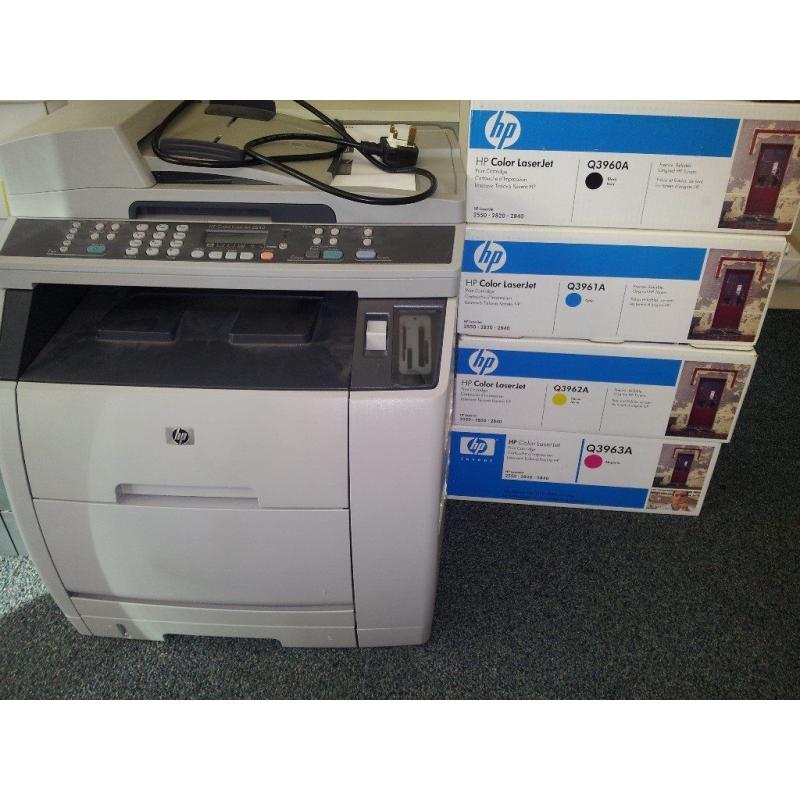 HP COLOR LASERJET 2840 PRINTER WITH SPARE NEW INK SET