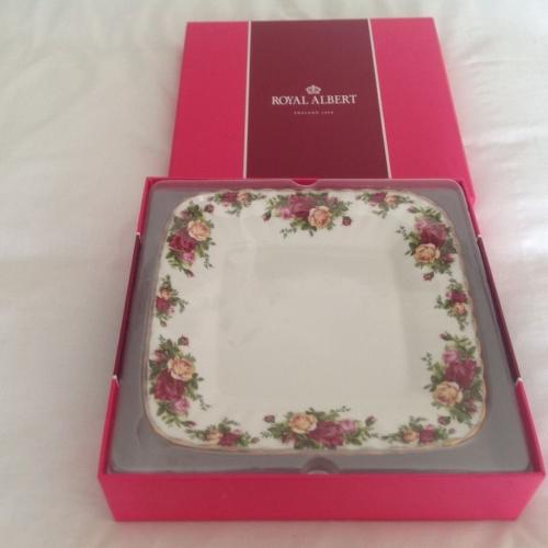 B.N Royal Albert plate