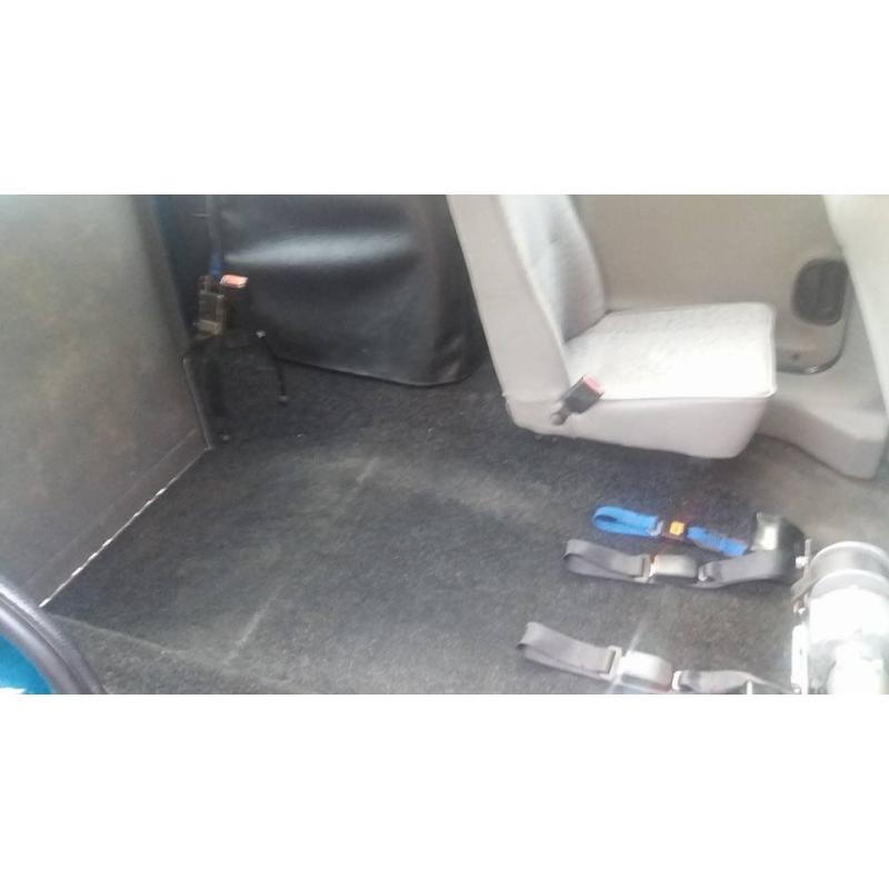 MOBILITY VEHICLE FOR WHEELCHAIR USER