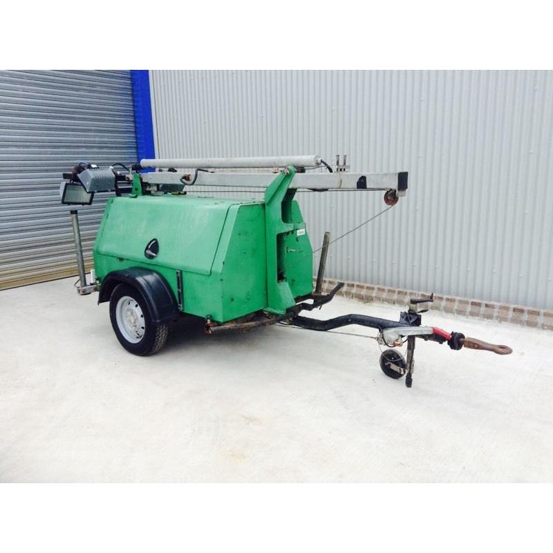 Lighting tower fast tow