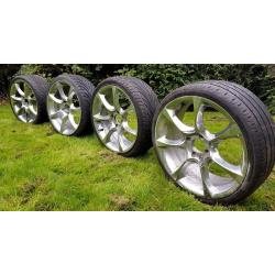 18" CHROME ALLOY WHEELS WITH TYRES - CITROEN - FORD - PEOGEOT - PCD 4x108 ALLOYS - 135 POUNDS ONO