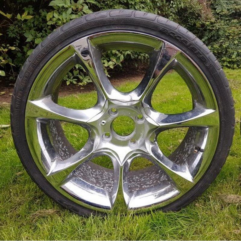 18" CHROME ALLOY WHEELS WITH TYRES - CITROEN - FORD - PEOGEOT - PCD 4x108 ALLOYS - 135 POUNDS ONO