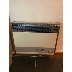 Valor Brazilia F8S Gas Wall Heaters x 2. ?90 each