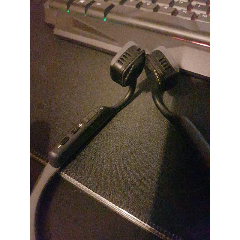 Aftershokz Bluetooth earphones
