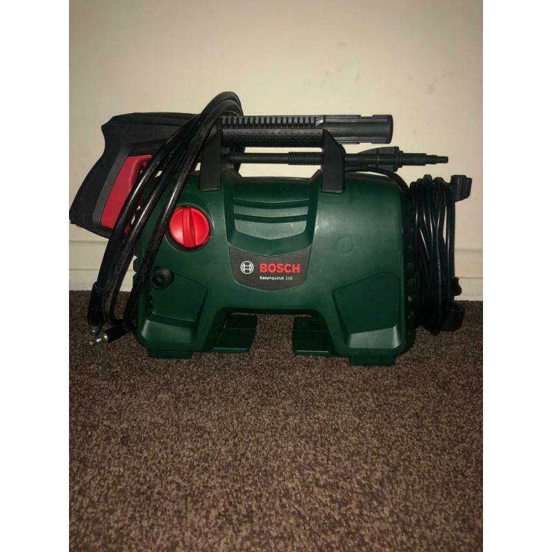 Bosch Easy Aquatak 110 1300W pressure jet washer