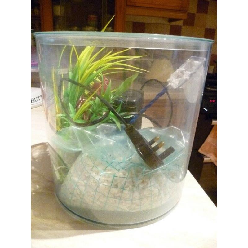 10 litre aquarium and accessories