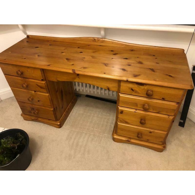 Pine dressing table