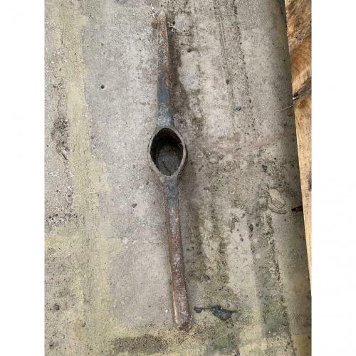 Pick axe head (no handle)