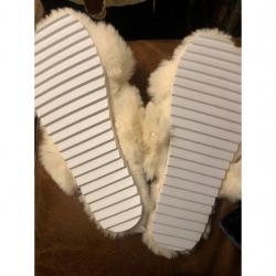 Kids next slippers size 2