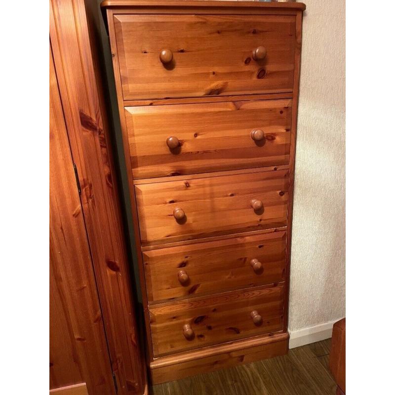 Real Wood chest drawers