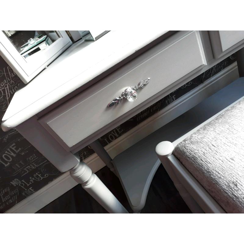Dressing table mirror and stool
