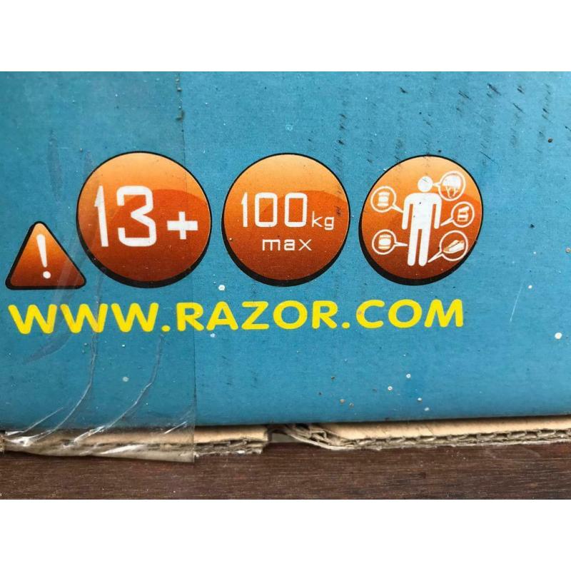 Electric scooter Razor.