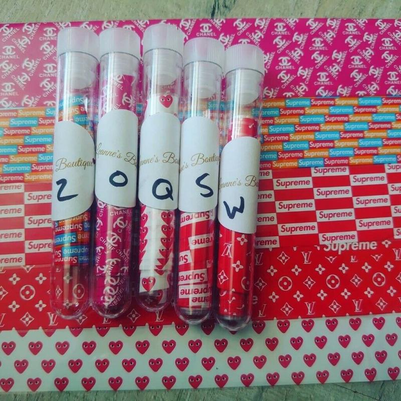 Nail foil transfer
