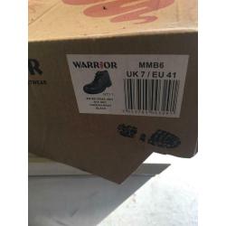 Safety shoes